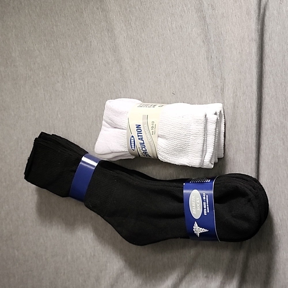2 brand new #diabetic socks fits 10-13